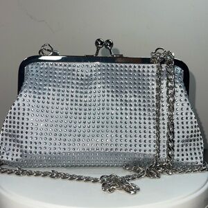 NWT $30R Sweet Temptation Silver & Rhinestone Crossbody Bag